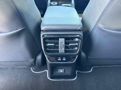 Used 2024 Lexus RZ 300e Premium w/ Accessory Package (Z1) image 17