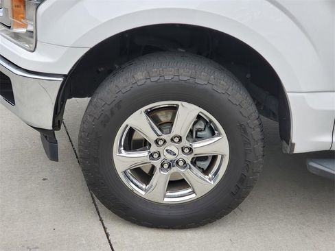 Used 2019 Ford F150 XLT w/ Equipment Group 302A Luxury image 12