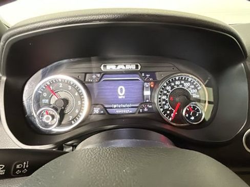 Used 2024 RAM 1500 Big Horn AWD/4WD image 17
