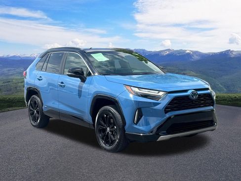 Used 2024 Toyota RAV4 XSE w/ Advanced Technology Package AWD/4WD image 8