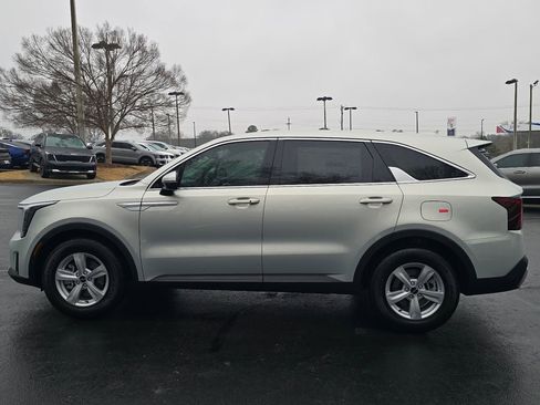 New 2026 Kia Sorento LX image 6
