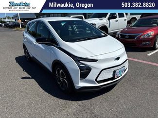 Used 2023 Chevrolet Bolt LT w/ Infotainment Package FWD video 1