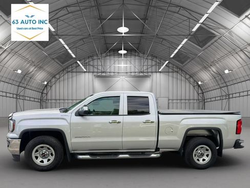 Used 2019 GMC Sierra 1500 Limited w/ Sierra Convenience Package AWD/4WD image 2