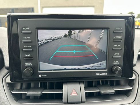 Used 2022 Toyota RAV4 XLE w/ XLE Grade Weather Package AWD/4WD image 11