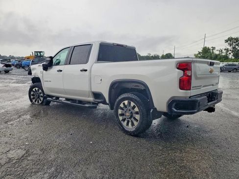 Used 2025 Chevrolet Silverado 2500 Custom w/ Custom Value Package AWD/4WD image 4