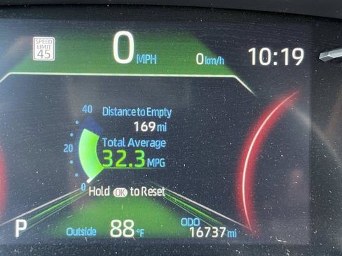Used 2024 Toyota RAV4 LE FWD image 13