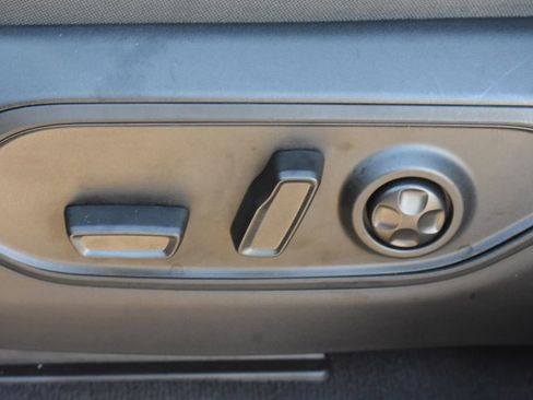 Certified 2025 Jeep Grand Cherokee Limited AWD/4WD image 28