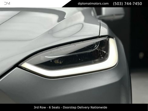 Used 2016 Tesla Model X Performance image 13