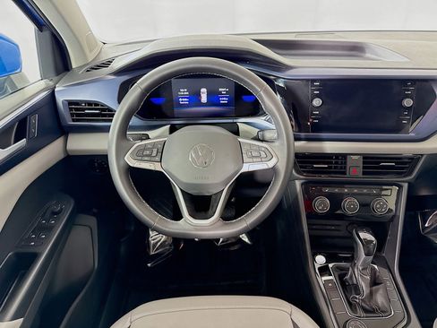 Certified 2023 Volkswagen Taos SE image 21