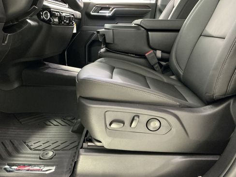 New 2026 Chevrolet Silverado 1500 LT w/ Z71 Off-Road Package image 22