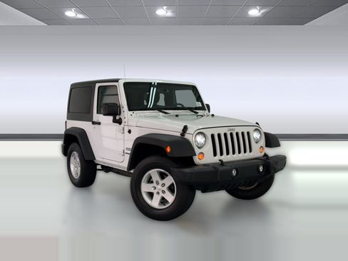 Used 2017 Jeep Wrangler Sport w/ Quick Order Package 24S AWD/4WD image 6