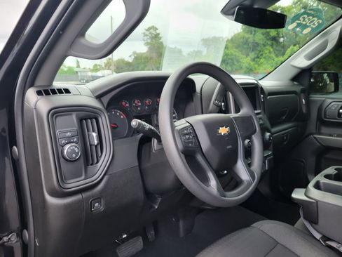Certified 2022 Chevrolet Silverado 1500 Custom RWD image 28