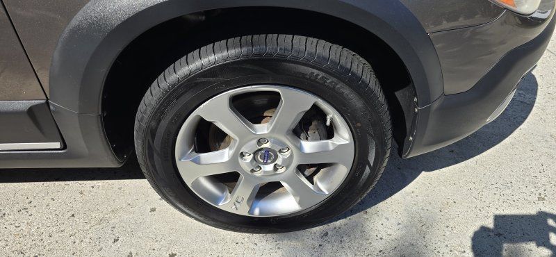 Used 2008 Volvo XC70 3.2 AWD/4WD image 13