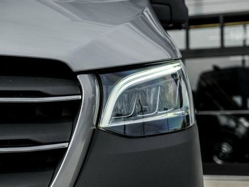 New 2025 Mercedes-Benz Sprinter 2500 image 6