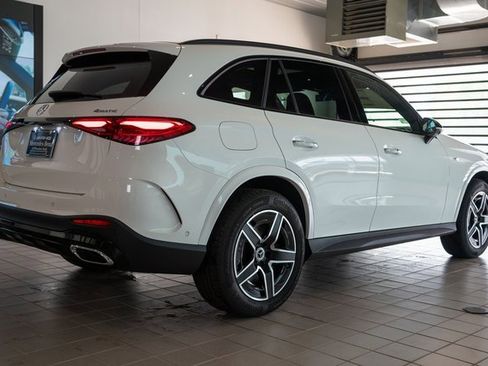 New 2025 Mercedes-Benz GLC 350e GLC 350e image 6