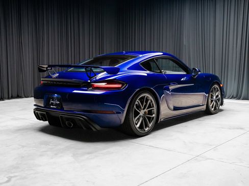 Used 2021 Porsche 718 Cayman GT4 RWD image 40