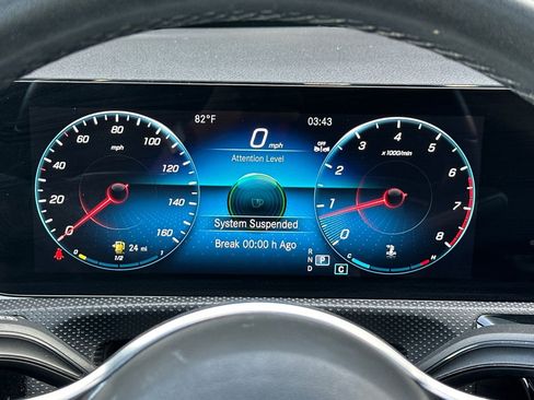 Used 2023 Mercedes-Benz CLA 250 image 22