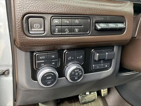 Certified 2023 GMC Yukon Denali w/ LPO, Floor Liner Package image 14