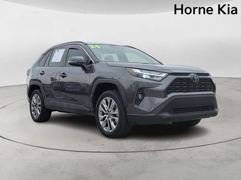Used 2024 Toyota RAV4 XLE Premium image 2