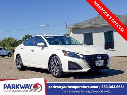 Used 2023 Nissan Altima 2.5 SV