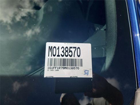 Used 2021 Chevrolet Camaro LT image 11