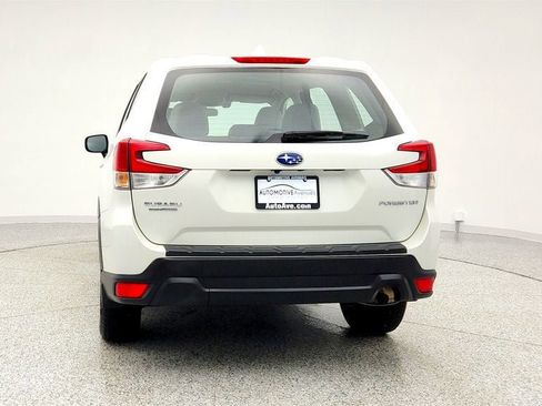 Used 2019 Subaru Forester 2.5i image 6