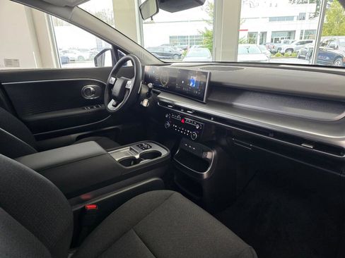 New 2026 Hyundai Ioniq 9 SE image 46