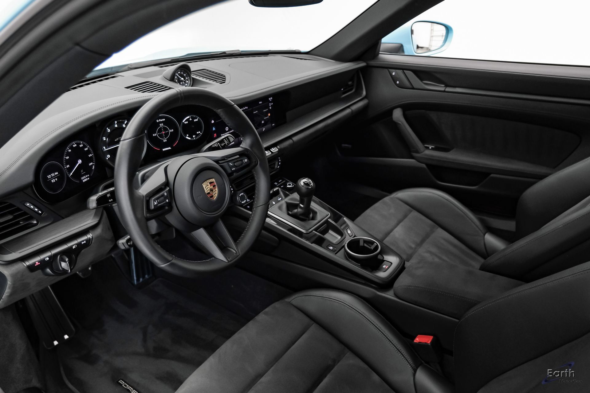 Used 2024 Porsche 911 Carrera GTS RWD image 3