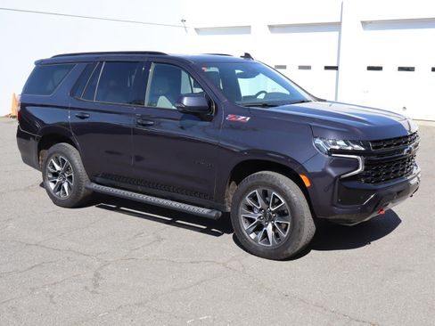 Used 2023 Chevrolet Tahoe Z71 w/ Luxury Package image 14