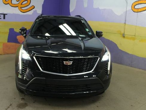 Used 2023 Cadillac XT4 Sport w/ Sun And Sound Package AWD/4WD image 3