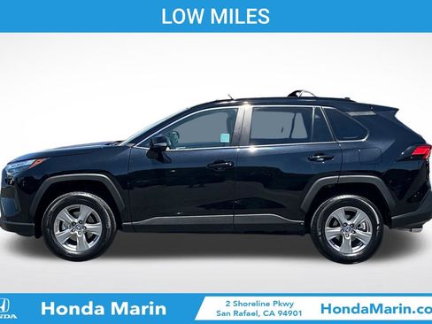 Used 2025 Toyota RAV4 XLE FWD image 7