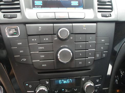 Used 2013 Buick Regal Premium image 23