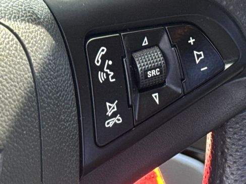 Used 2014 Chevrolet Cruze LS image 13