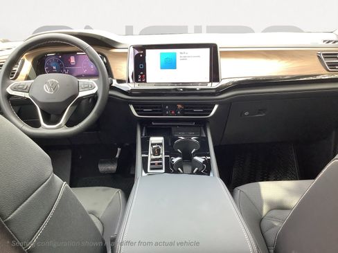 New 2026 Volkswagen Atlas SE image 13