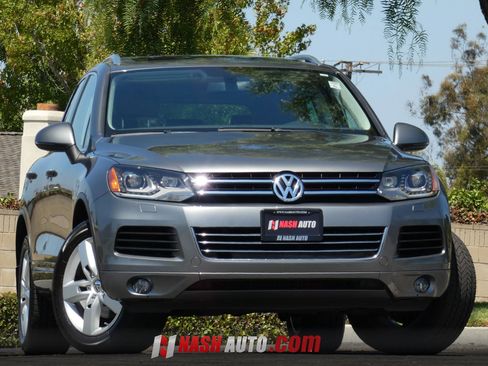 Used 2014 Volkswagen Touareg VR6 AWD/4WD image 1