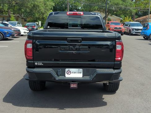 Used 2025 GMC Canyon Denali w/ LPO, Denali Black Edition AWD/4WD image 6