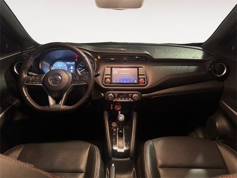 Used 2020 Nissan Kicks SR w/ SR Premium Package image 10