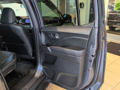 Used 2023 Honda Ridgeline RTL-E image 44