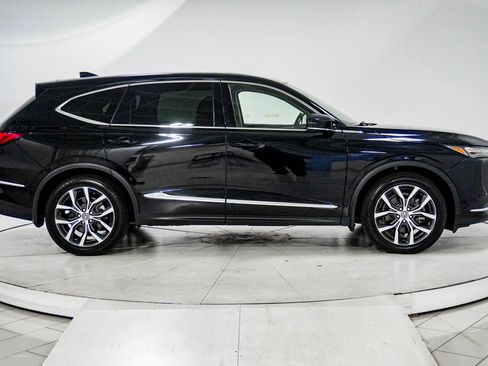 Used 2023 Acura MDX SH-AWD w/ Technology Package image 13