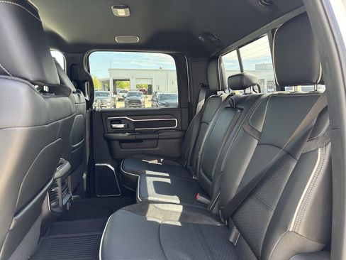 New 2026 RAM 3500 Laramie AWD/4WD image 27