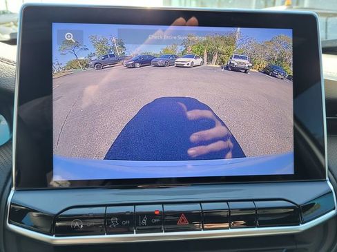 New 2026 Jeep Compass Latitude image 22