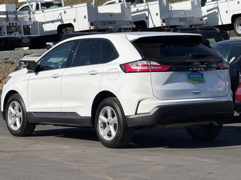 Used 2024 Ford Edge SE w/ Cargo Accessory Package image 6