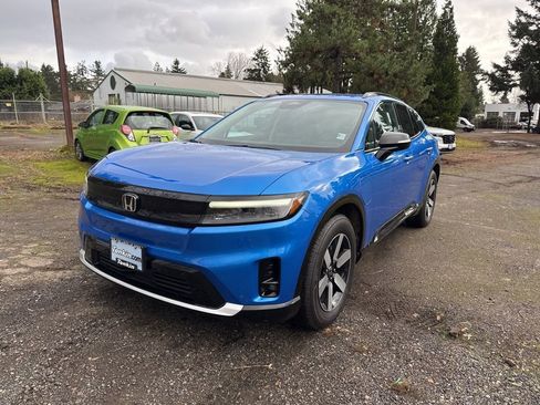 New 2025 Honda Prologue Touring image 3