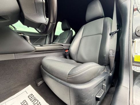 Used 2021 Lexus IS 300 w/ Accessory Package RWD image 29