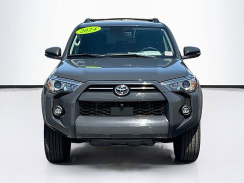Certified 2024 Toyota 4Runner SR5 Premium w/ SR5 Premium Package AWD/4WD image 2
