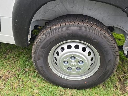 New 2025 RAM ProMaster 3500 w/ Convenience Group image 6