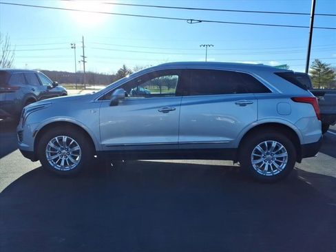 Used 2019 Cadillac XT5 AWD image 4