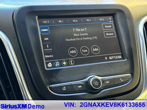 Used 2019 Chevrolet Equinox LT image 34