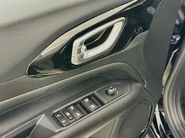New 2026 Jeep Compass Latitude AWD/4WD image 17