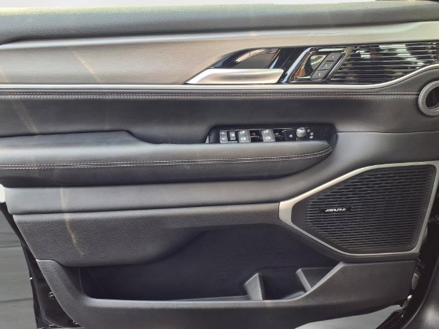 New 2026 Jeep Grand Wagoneer 4WD w/ Premium Group I image 13